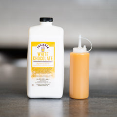 Photo of a Frozenta Signature White Chocolate Sauce