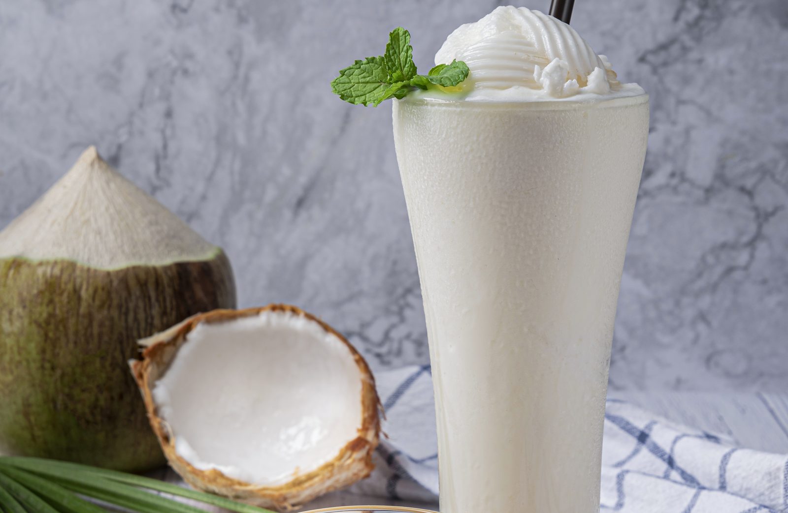Frozen Drink Mixes: A Refreshing Addition for Today's Cafés